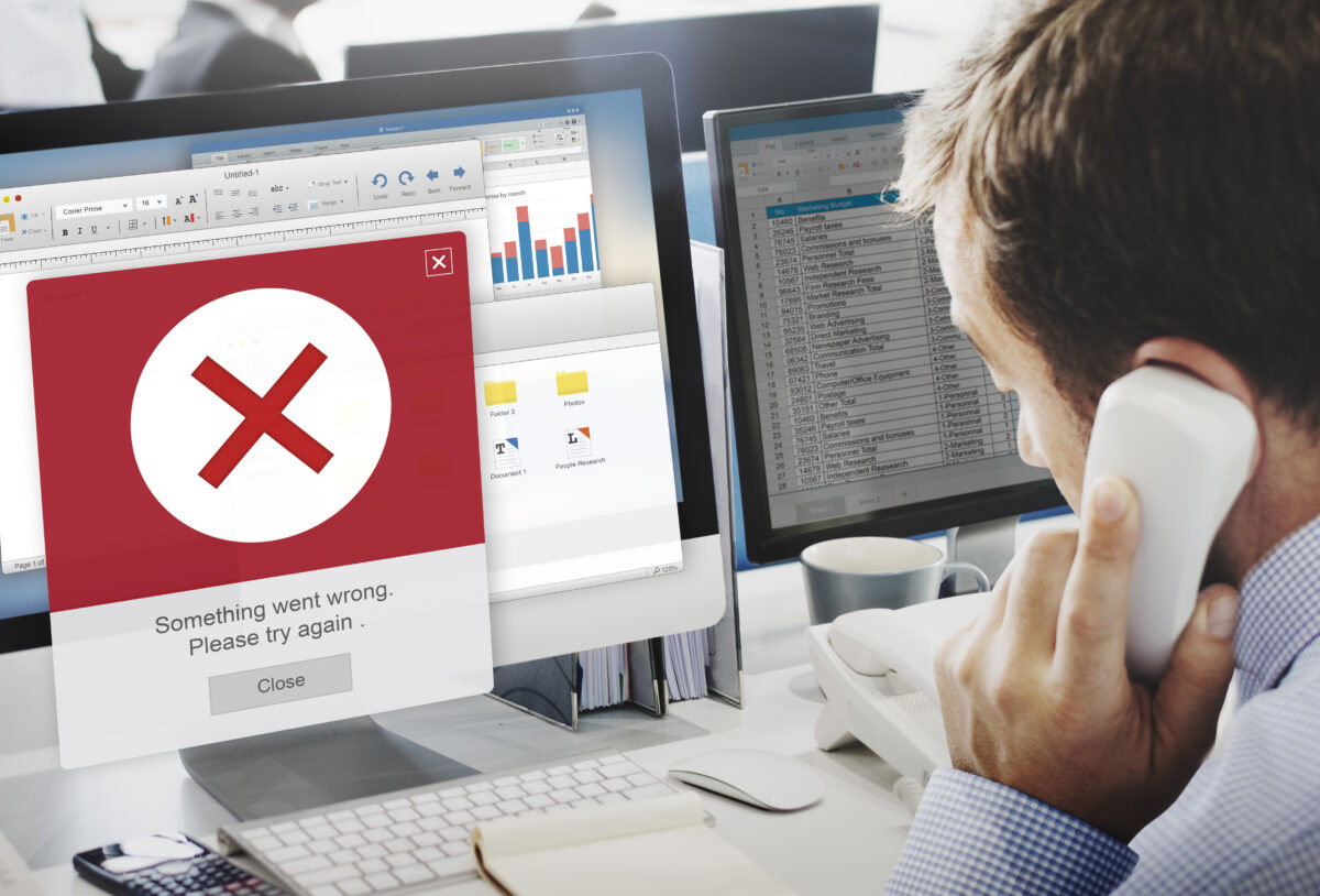 Computer screen displaying a website error message during a failed web design or development process, illustrating common mistakes when hiring a web design agency.